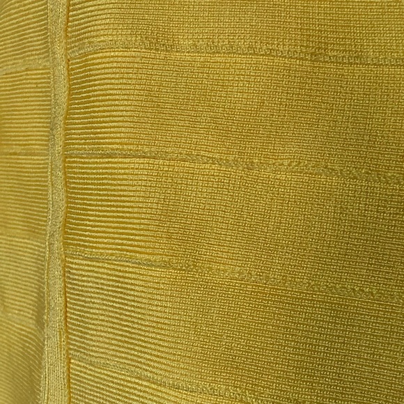 Bandage dress with net details - Picture 3 of 10